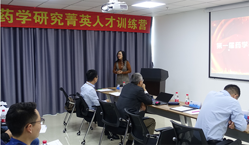 HJC黄金城平台制剂部高级主任周晓堂