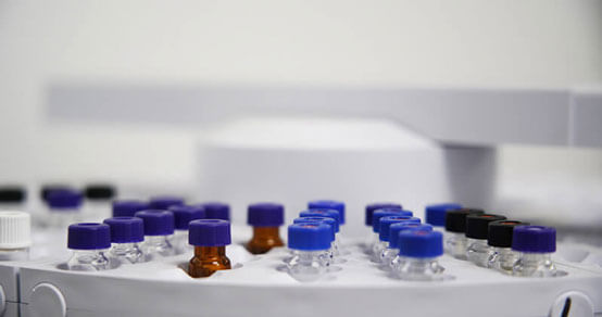 HJC黄金城平台化学FTE/FFS服务-灵活高效的合作模式